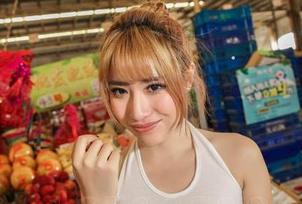 爱丝的间谍游戏：看美丝小特务如何灭掉单身狗的烦恼！图册等你来翻！