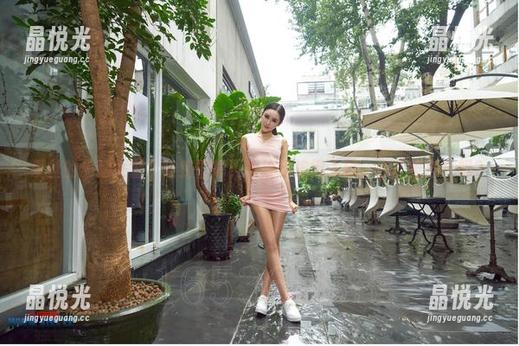 爱丝的长腿女警，让我们把下载按钮按得飞起，你能抵挡住吗？