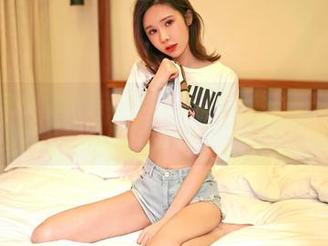Feilin嗲囡囡 – 施忆佳KITTY最新自拍，实在是……各种从容和不羁