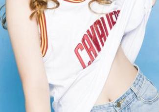 GIRLT果团网 – 看little贝壳喵与旗袍的不期而遇，精选图片，不一定都很正经哦！