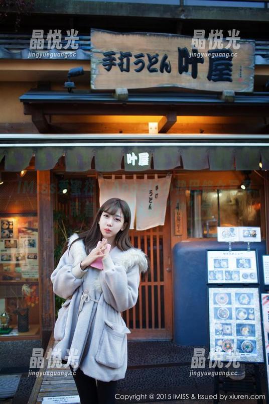 IMiss爱蜜社-Angela小热巴 IMiss爱蜜社 - Angela小热巴修女写真,带着一丝撩人的“神”气