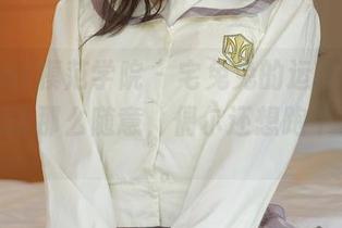 MFStar模范学院 – 宅兔兔的运动写真，写真片段那么随意，偶尔还想跑个步，嗯。