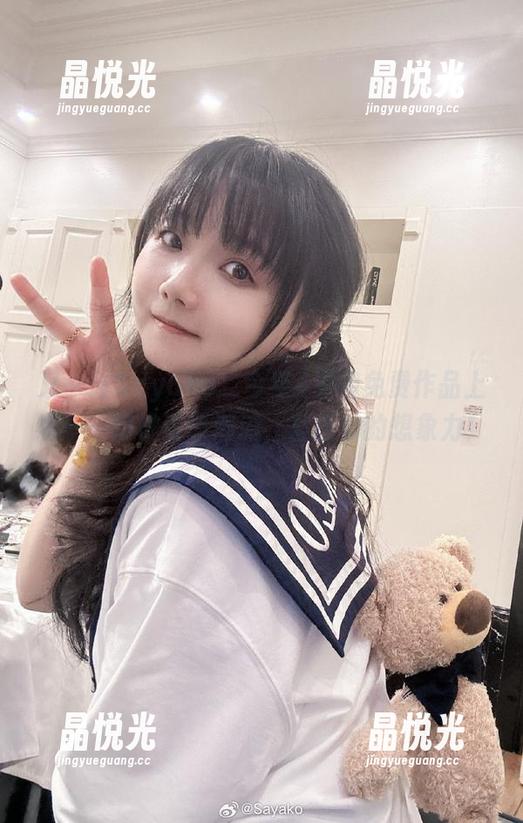 又一波Sayako＿今年4岁的免费作品上线——胡桃引领潮流，直播你的想象力！