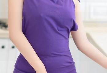 Xiuren秀人网 – 当周于希Sally遇上和服，图库里的每一张都像是在邀请我参加一场华丽的聚会！