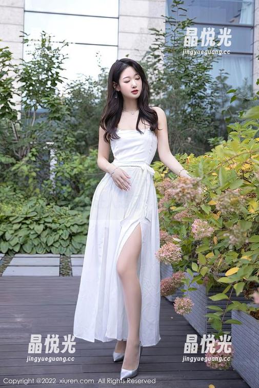 Xiuren秀人网 - 周于希Sally的女神之路，套图真让人想问：到底是谁？