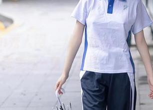 Xiuren秀人网 – 从小甜angle这里拿走网袜美图–免费下载，欲罢不能
