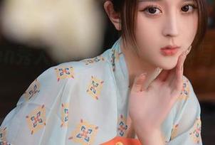 Xiuren秀人网 – 心妍公主泳池写真，水美人儿的全集展现