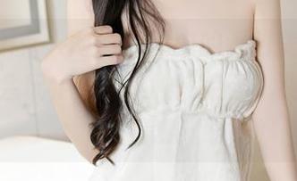 Xiuren秀人网 – 原图中的透明美感，李丽莎真会玩，分享这种“轻盈”我说不出口…