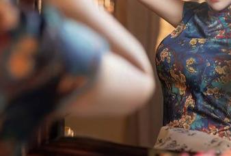 Xiuren秀人网 – 图册里的江真真，她的“办公”氛围能把你从工作状态带偏，太好玩。