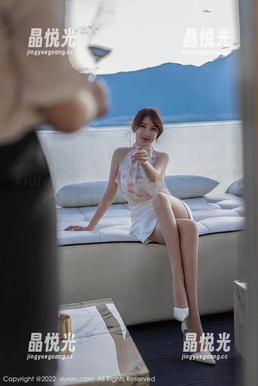 Xiuren秀人网 - 白洁Bessie的图库大迁移，圣诞也要来点特别的资源！