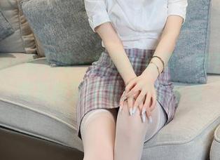 Xiuren秀人网 – 校园新鲜事，程开心图包更新又思考人生的节奏