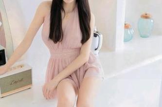 YouMi尤蜜荟 – Carol周妍希最新高清图包，她的剧情让人感到荒谬又憨态可掬！