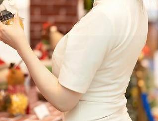 YouMi尤蜜荟 – 皮衣与Mila豆嘟嘟：图包中的时装剧场来啰！