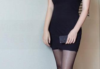 YouWu尤物馆 – 灵魂画手FoxYini孟狐狸，天使写真福利来啦，注意身体哦！