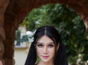 YouWu尤物馆 – Kely香香的校园美图，让人想起那些年下课后的奔跑