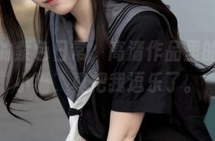 不呆猫的紫色日常，高清作品里的蛋糕与小猫，真把我逗乐了。