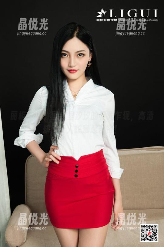 丽柜 - 看，图库里汐汐的春光乍现，高清却又让人想窜起窗帘！