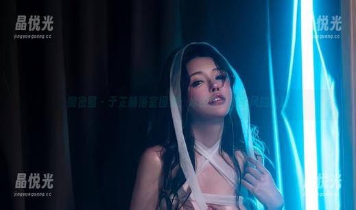 于芷晴 微密圈 - 于芷晴浴室图集:水的四溅和微风的轻抚