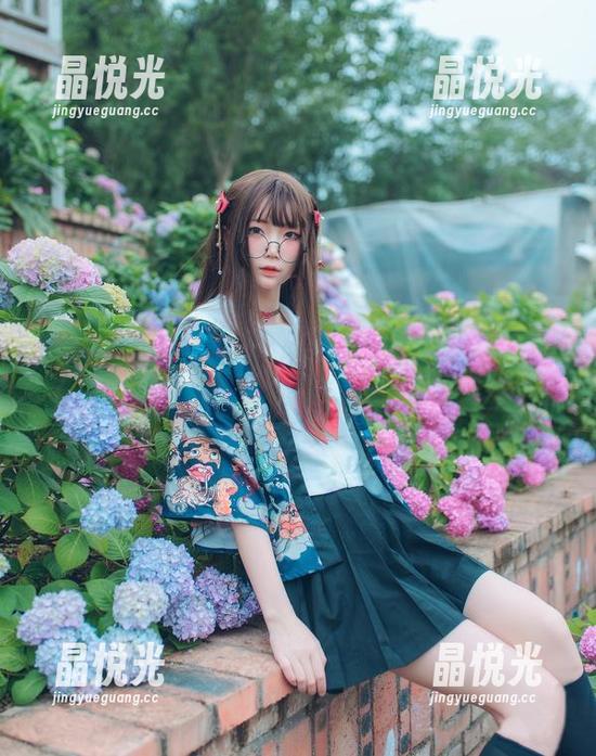 “无尽夏日”里，五更百鬼的图集能不能开个福利派对？期待！