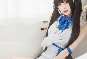你的负卿全力推荐：冲田总司泳装原图，下载不来可就要祝你‘运气’了！