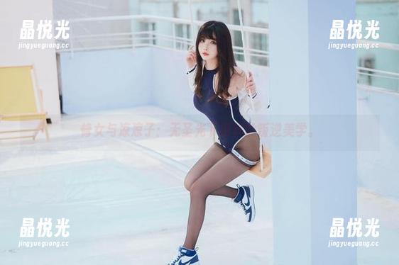 修女与凉凉子：无圣光下别样的叛逆美学。