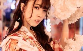 嗲囡囡 – 看！陈媚儿变成兔女郎，照片中的她快要跑出屏幕了！
