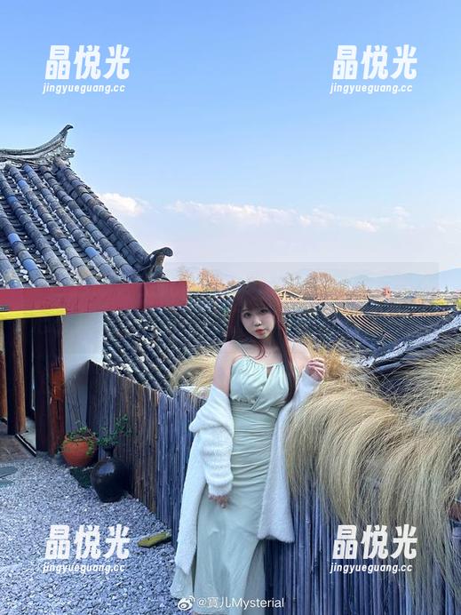 粉色惹眼，宝儿mysterial的美图一不小心就把我的心都偷走了，下载还得趁早。