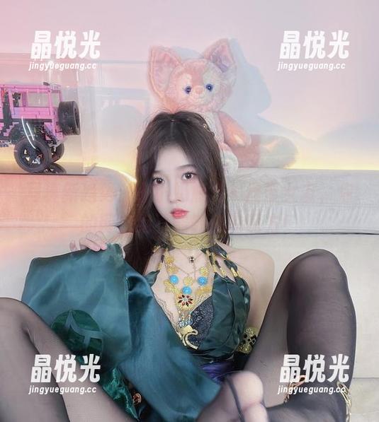 写真新趋势：小小奶瓶儿＋丝带女友，你的网盘绝不能缺少的配方！