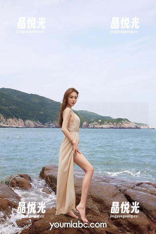 尤蜜荟-李芯儿 尤蜜荟 - 每一帧都让人想多看几眼,李芯儿的女神写真集在那里放耍!