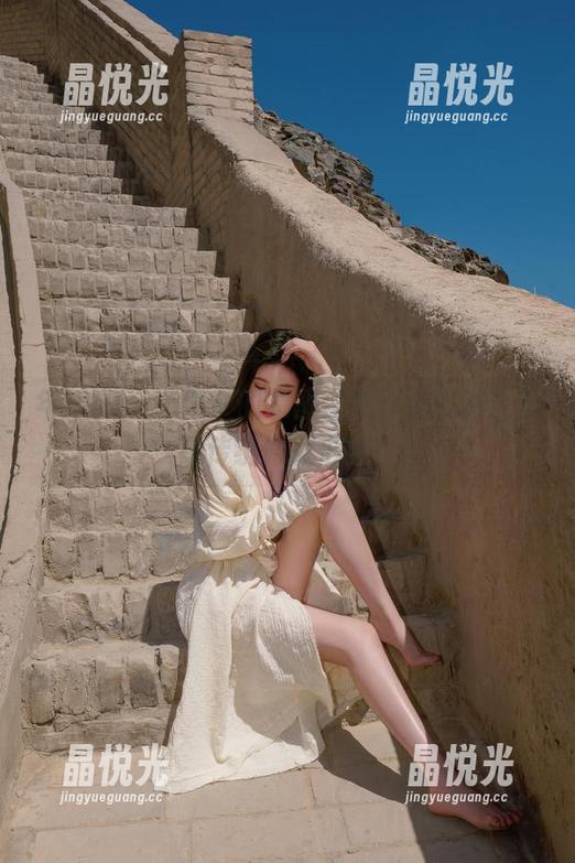 年年Nnian修女的原图合集，谁敢说这就是传统修女形象？