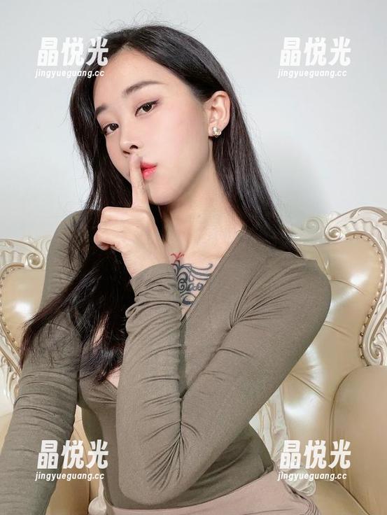 微密圈 - 图片里的张老师：瑜伽练习中，我突然就想到了米哈游。