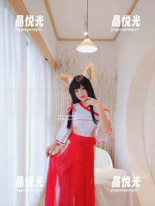就让杏子夫人和她的妹妹刷个存在感，原图太有趣，壁纸还不快来！