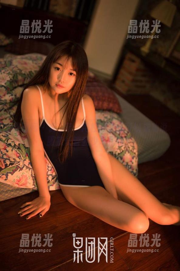 果团网-龚玥菲 果团网 - 龚玥菲:用校园美图可以成功说服家长管我少写作业!