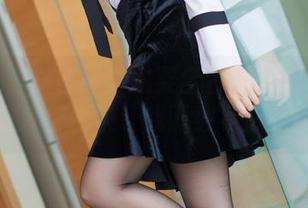 爱蜜社 – 一言不合就要全套乐薇Vivi妹妹，影像来得太快让我下载有点来不及。
