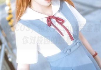 最新校服COS，特软儿Sona完全颠覆了你对校园的想象！