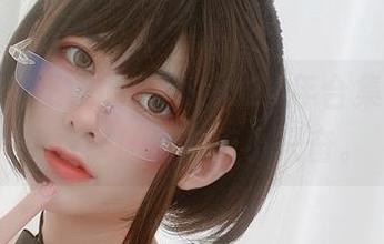 眼酱大魔王w的Fantia24年合集，原图免费拿！我有点小兴奋。