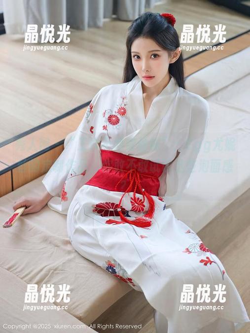 秀人网-Egg尤妮丝 秀人网 - “工作不如穿丝袜”:Egg尤妮丝的定制作品,你敢不敢试试这些泡面感?
