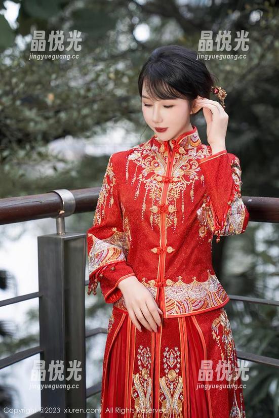 秀人网 - HeyuZhang白衬衫颜值认证，高清作品中隐藏的小心思