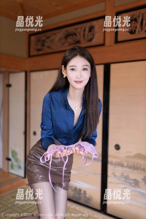 秀人网 - 妮儿Bluelabel的女友，精选写真，纸上流转的亲昵，看来不止是普通朋友。