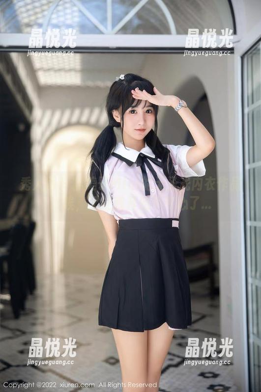 秀人网 - 糯美子Mini的无圣光内衣作品，唉，又让我开始不专心了...