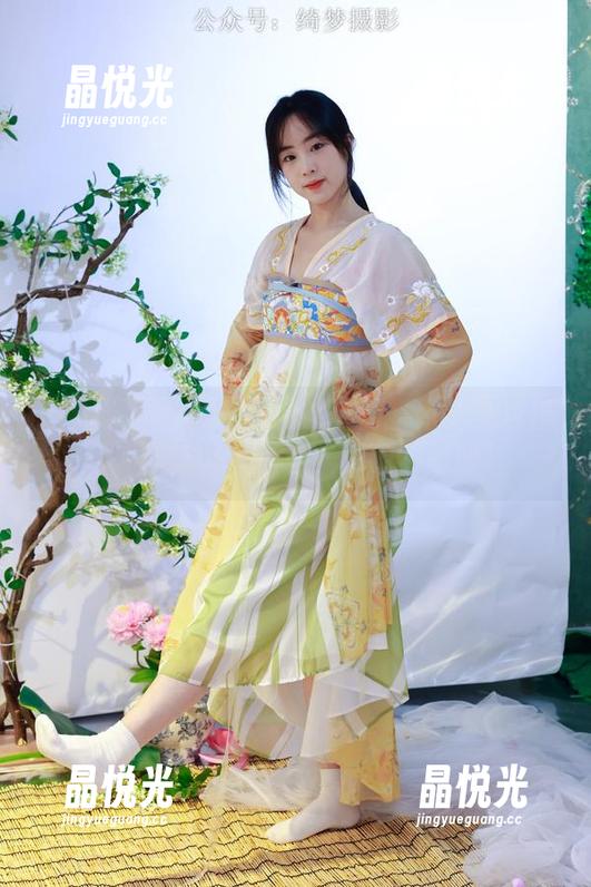 绮梦摄影-子涵 绮梦摄影 - 谁需要票?子涵空姐的免费作品,即刻启程,乘坐想象的航班!