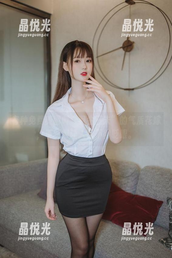 有种免费美图叫“羽生三未”的气质花嫁，清新得让人舍不得眨眼。