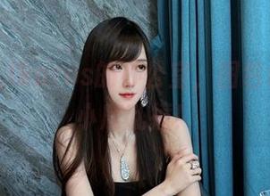 在腐团儿Ikaros的办公室，图包让人心中小鹿乱撞！