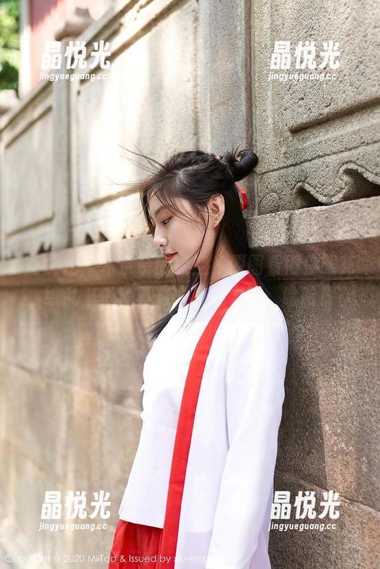蜜桃社-木奈奈 蜜桃社 - 木奈奈的镂空,原图看得你眼花缭乱,资源真是太有魅力啦,哈哈!