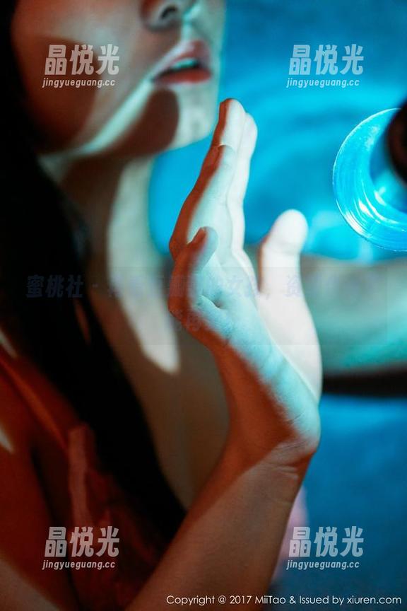 蜜桃社-豆瓣酱 蜜桃社 - 再看豆瓣酱的女孩,资源供得不能再爽!