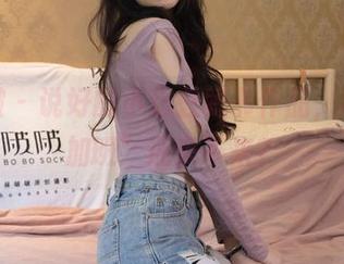 袜啵啵 – 说好的小甜豆秘书作品，线上“加班”还来不来？