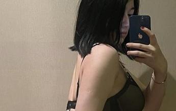 微密圈 – 纯白的魔力，詹詹最新写真集让人驻足沉思