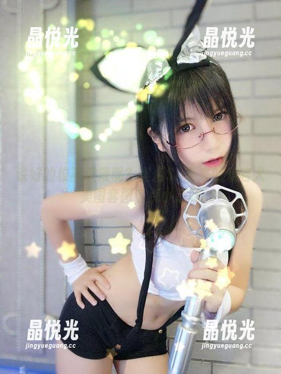 说好的校园浪漫呢？逐月Su带来的爱宕犬美图套图有点小趣味