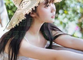 更新了！镜酱出品的《空镜》写真，别怕，空荡荡也能很吸引人哦。