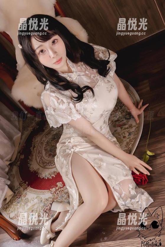 我们一直在寻找完美的美足写真，哦，原来就在韶陌陌这！